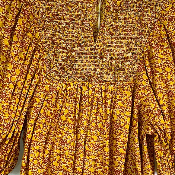 Universal Thread Top Puff Sleeve Prairie Shirt New with Tags Size XS - Picture 10 of 15